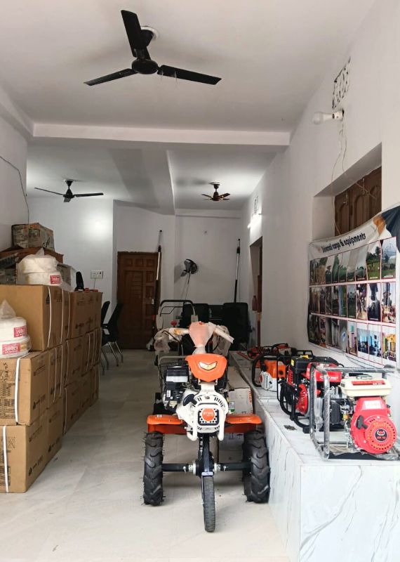 universal cargo and equipments office image 2